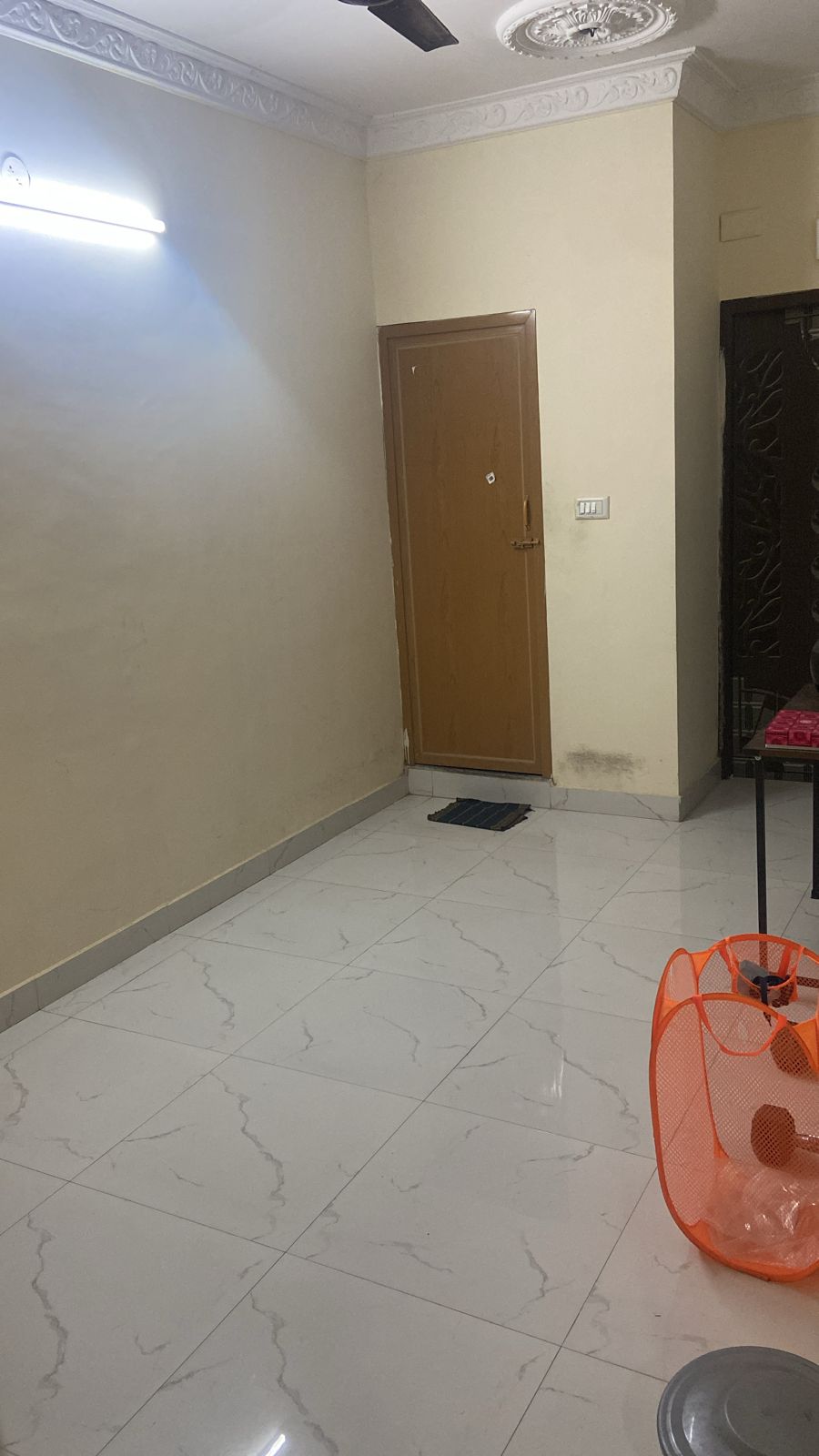 https://s3.ap-south-1.amazonaws.com/fmr.prod.media/nznht-1740892687601-15317.jpeg