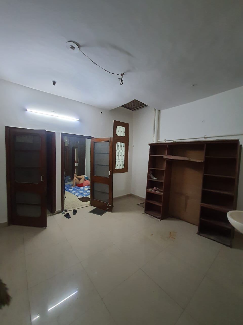 https://s3.ap-south-1.amazonaws.com/fmr.prod.media/oafdb-1693403825792-86180