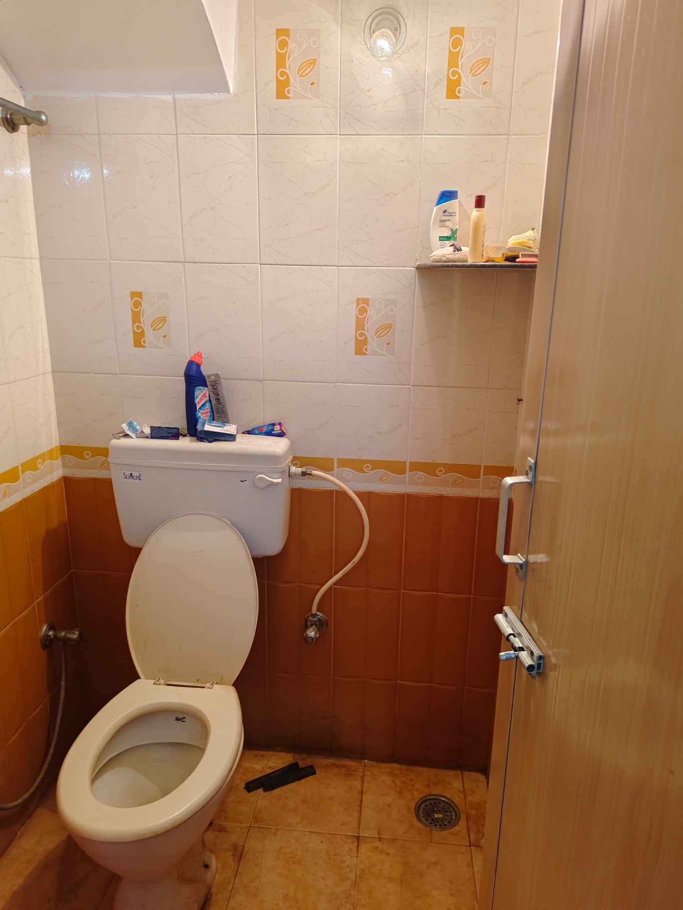 https://s3.ap-south-1.amazonaws.com/fmr.prod.media/ofgjg-1706113196885-52027