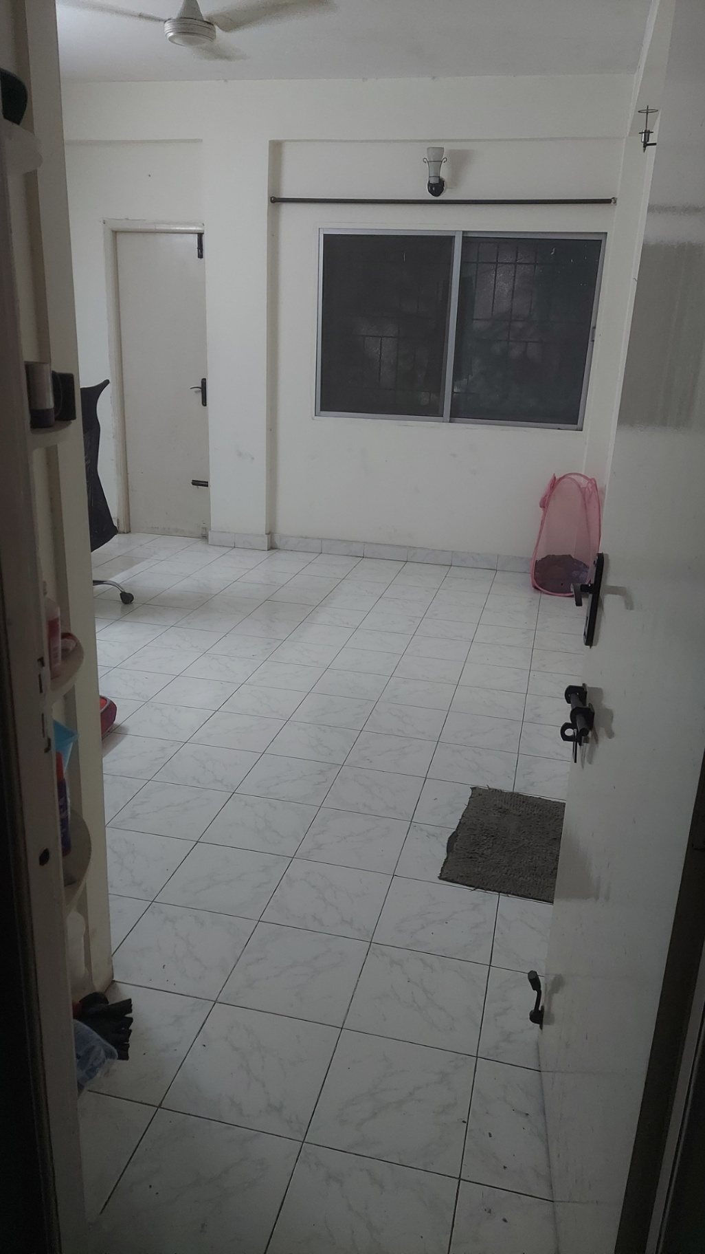 https://s3.ap-south-1.amazonaws.com/fmr.prod.media/ooybz-1712388080301-74155