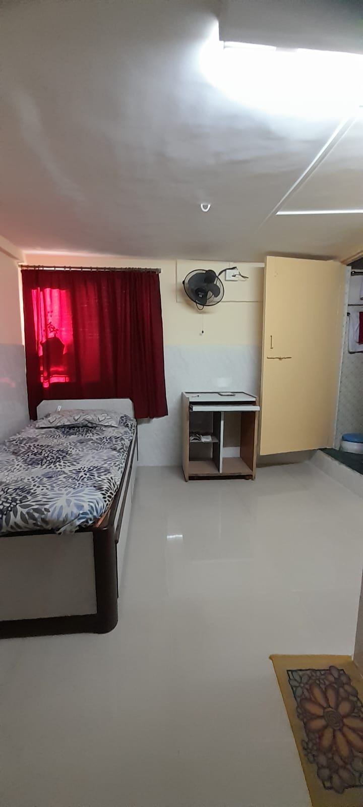 https://s3.ap-south-1.amazonaws.com/fmr.prod.media/ouksh-1751175053213-72447