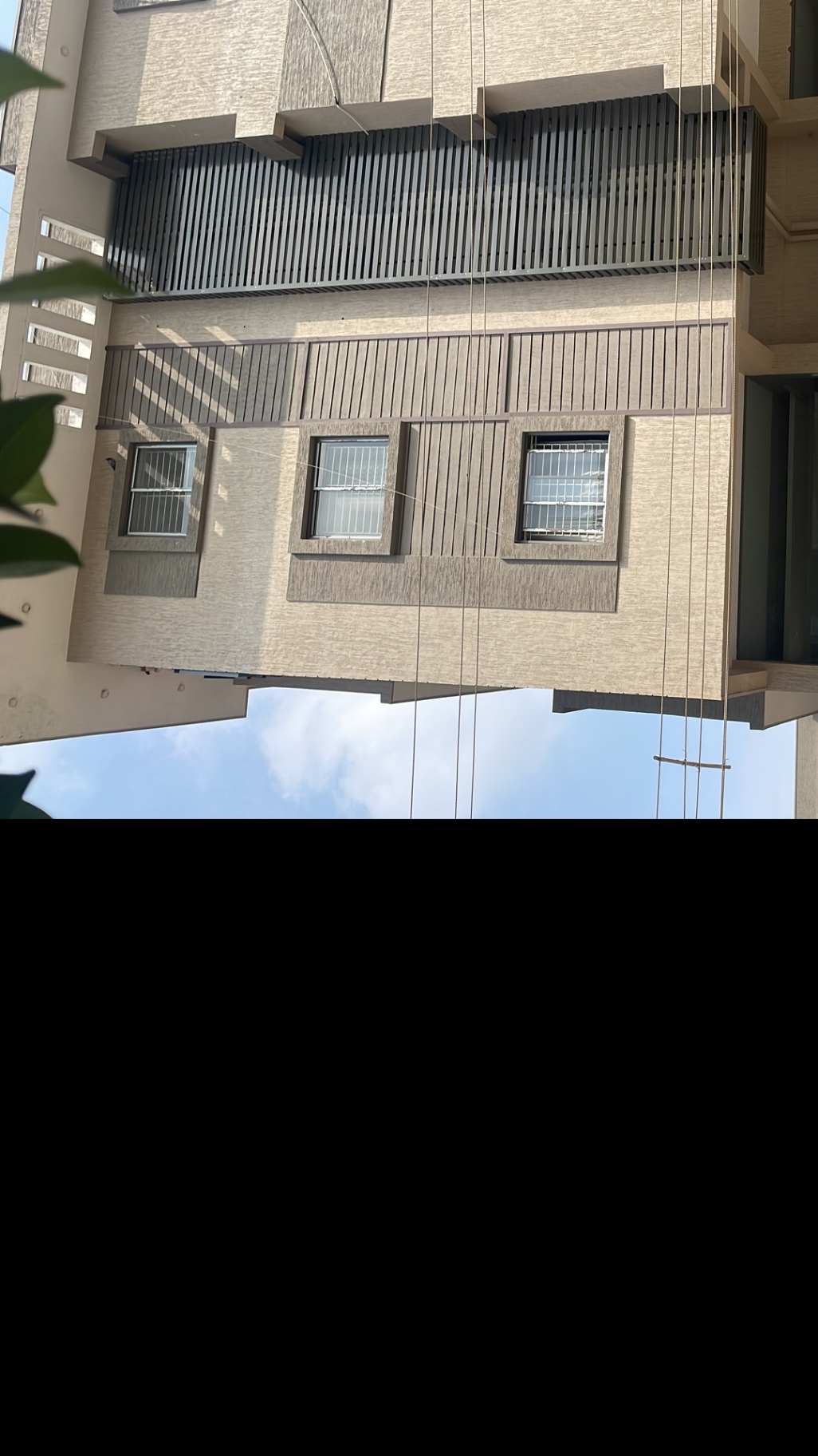 https://s3.ap-south-1.amazonaws.com/fmr.prod.media/pcdkj-1653825788317-33356