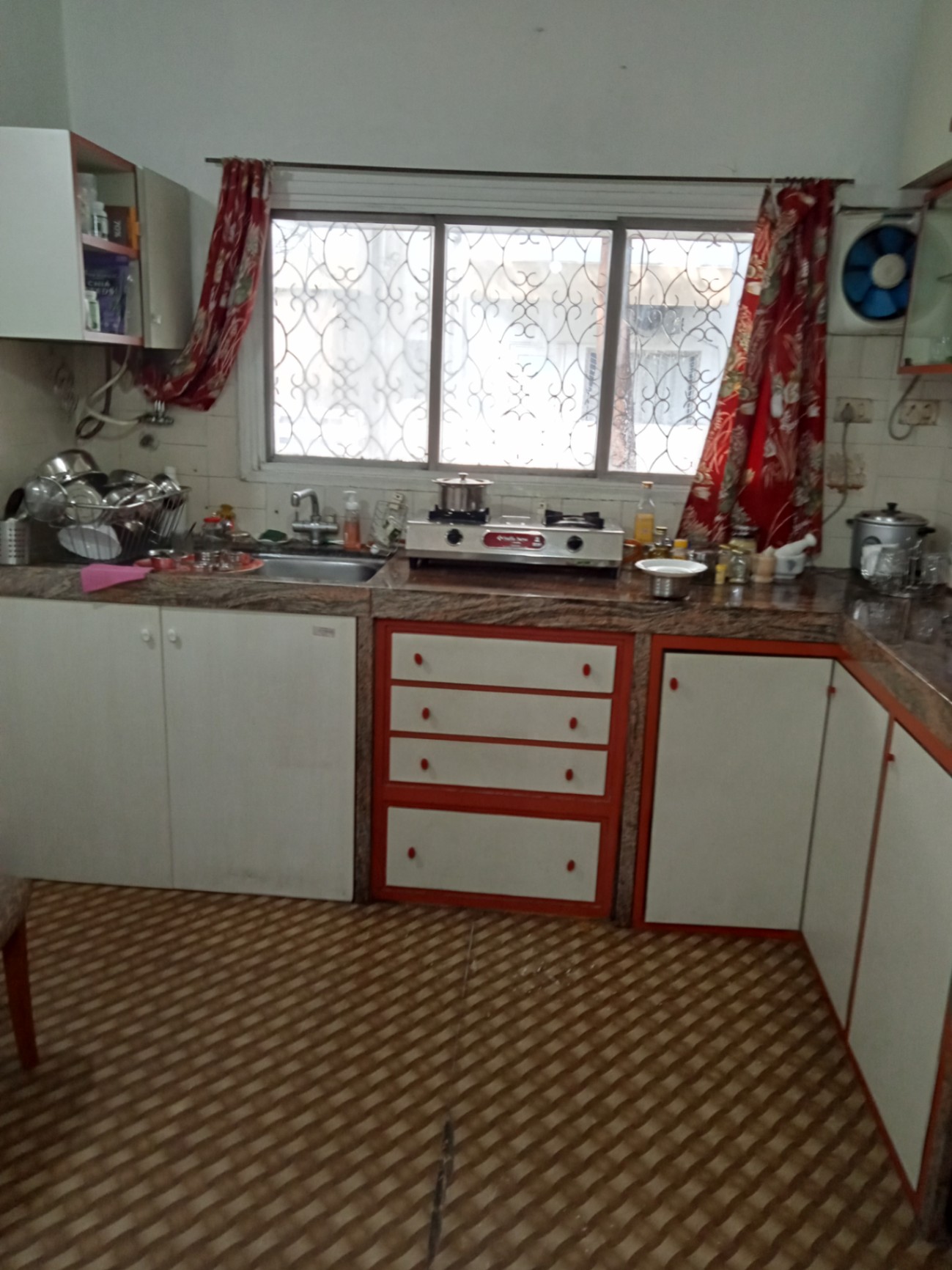 https://s3.ap-south-1.amazonaws.com/fmr.prod.media/pfyob-1702028335832-14688