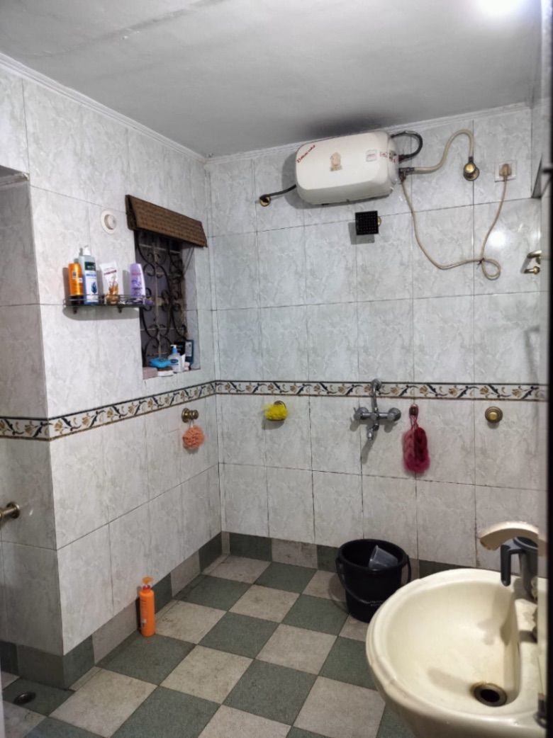 https://s3.ap-south-1.amazonaws.com/fmr.prod.media/pooqv-1704953484869-33025