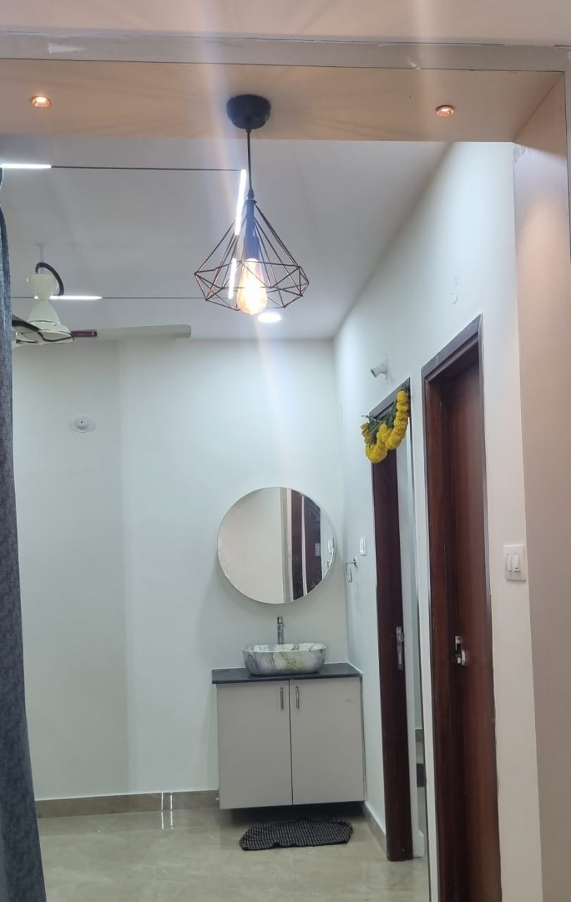 https://s3.ap-south-1.amazonaws.com/fmr.prod.media/prxzc-1722520078154-82147