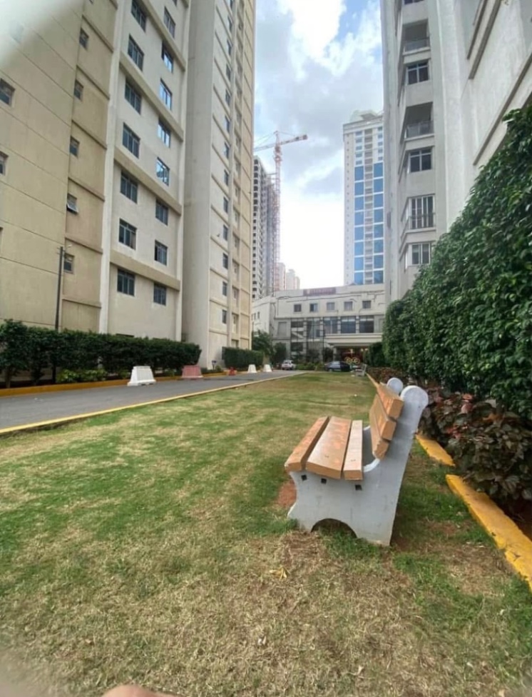 https://s3.ap-south-1.amazonaws.com/fmr.prod.media/ptlbr-1739692367872-60685