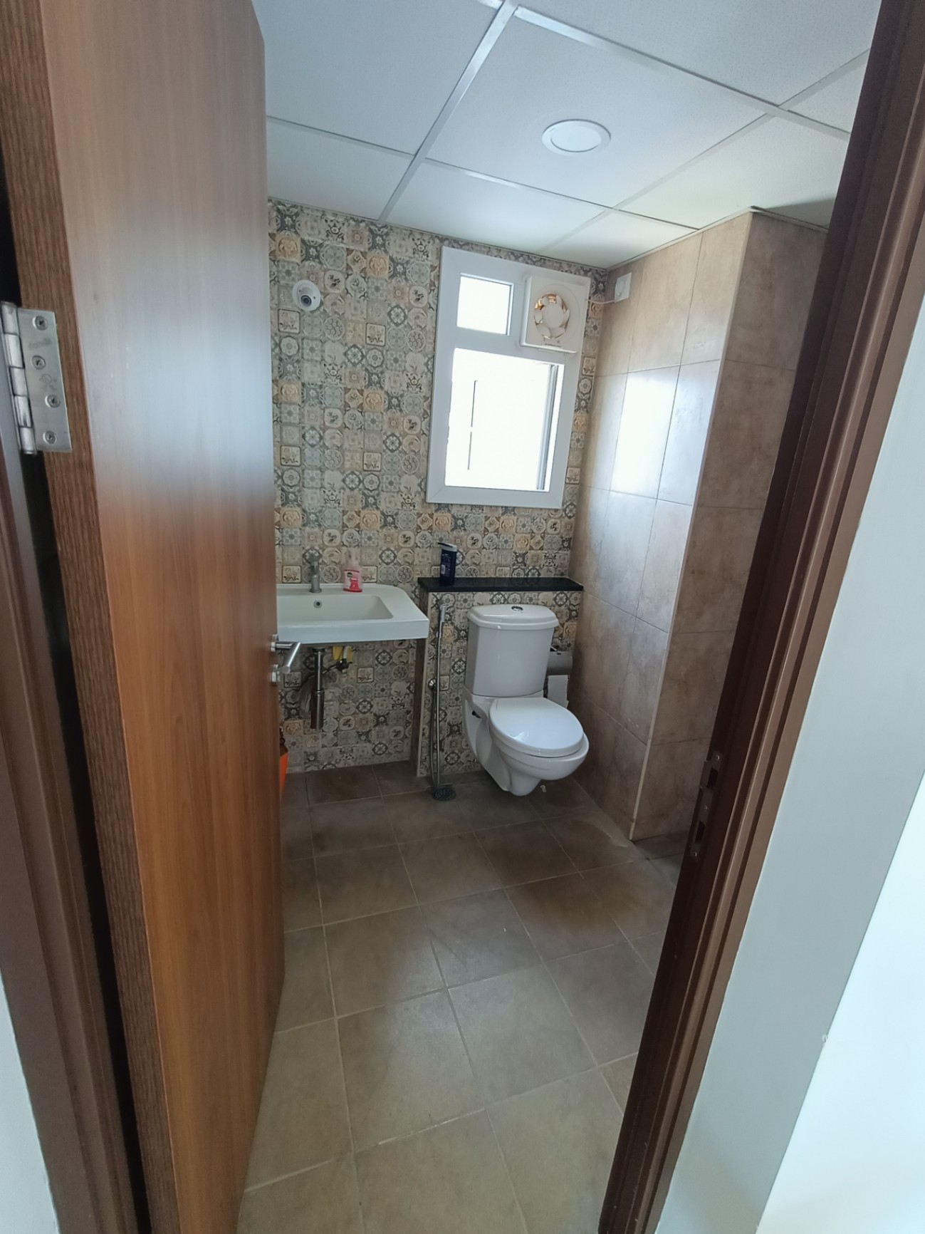 https://s3.ap-south-1.amazonaws.com/fmr.prod.media/pyjzh-1726468892745-36622