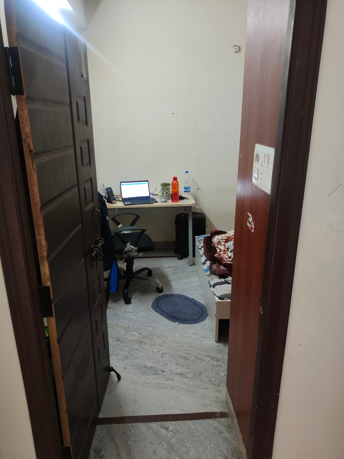 https://s3.ap-south-1.amazonaws.com/fmr.prod.media/qhmtg-1706342049066-12063