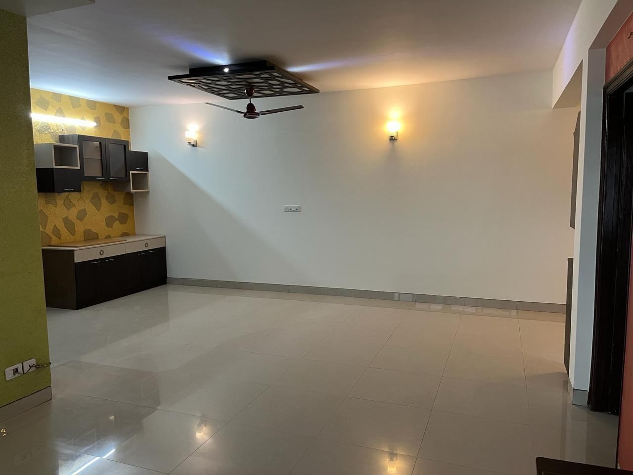 https://s3.ap-south-1.amazonaws.com/fmr.prod.media/qlaar-1718125021285-73084