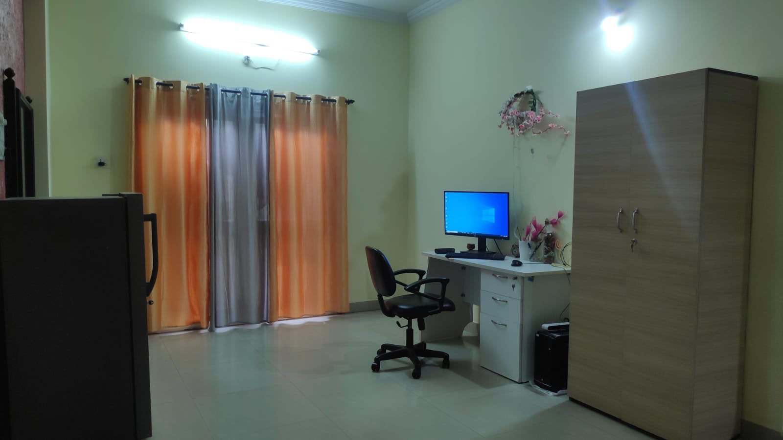 https://s3.ap-south-1.amazonaws.com/fmr.prod.media/qvdve-1665489059379-03625