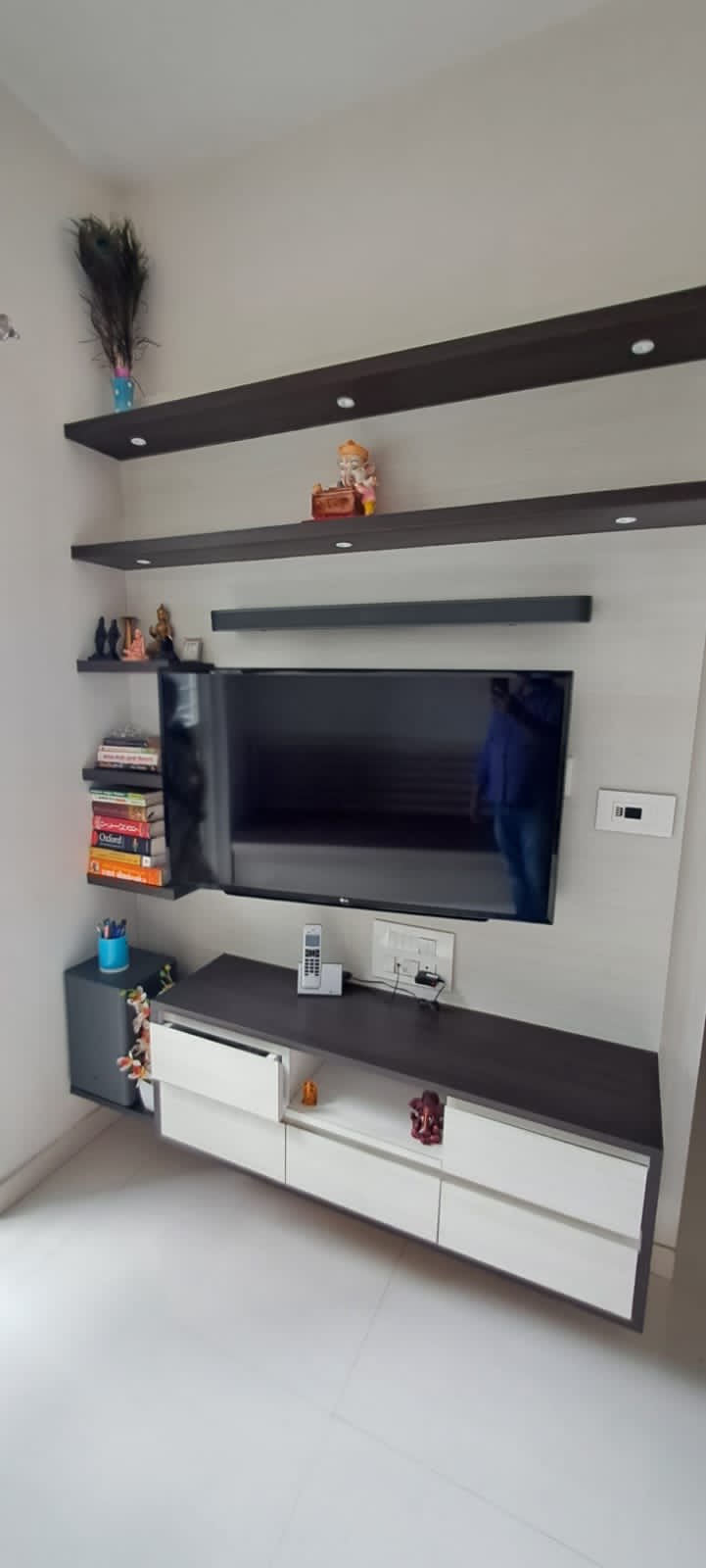 https://s3.ap-south-1.amazonaws.com/fmr.prod.media/rakqn-1693663576366-70307