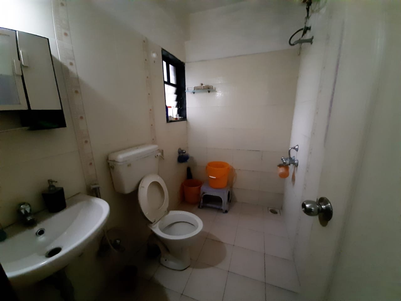 https://s3.ap-south-1.amazonaws.com/fmr.prod.media/rlgft-1732783992253-21782