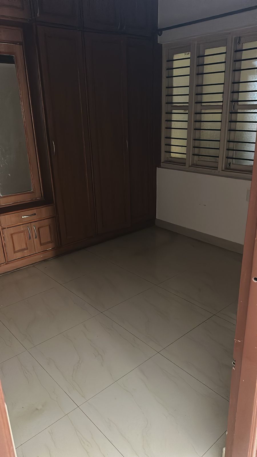 https://s3.ap-south-1.amazonaws.com/fmr.prod.media/skvhu-1751380186423-54233