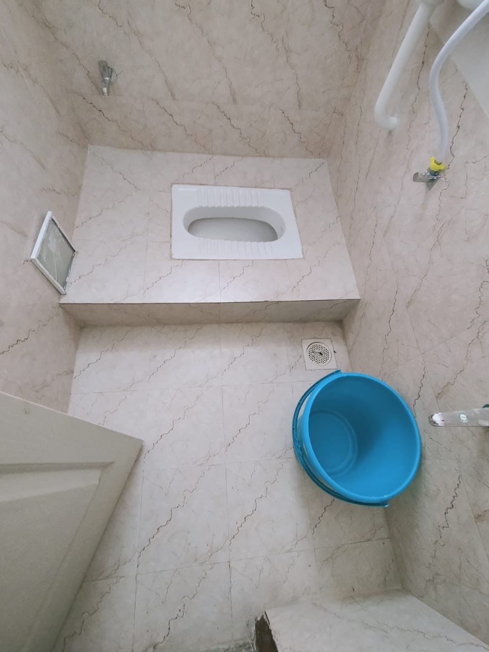 https://s3.ap-south-1.amazonaws.com/fmr.prod.media/slhpw-1728490775110-71208