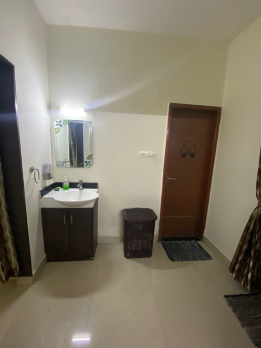 https://s3.ap-south-1.amazonaws.com/fmr.prod.media/twmgh-1698231921482-21170
