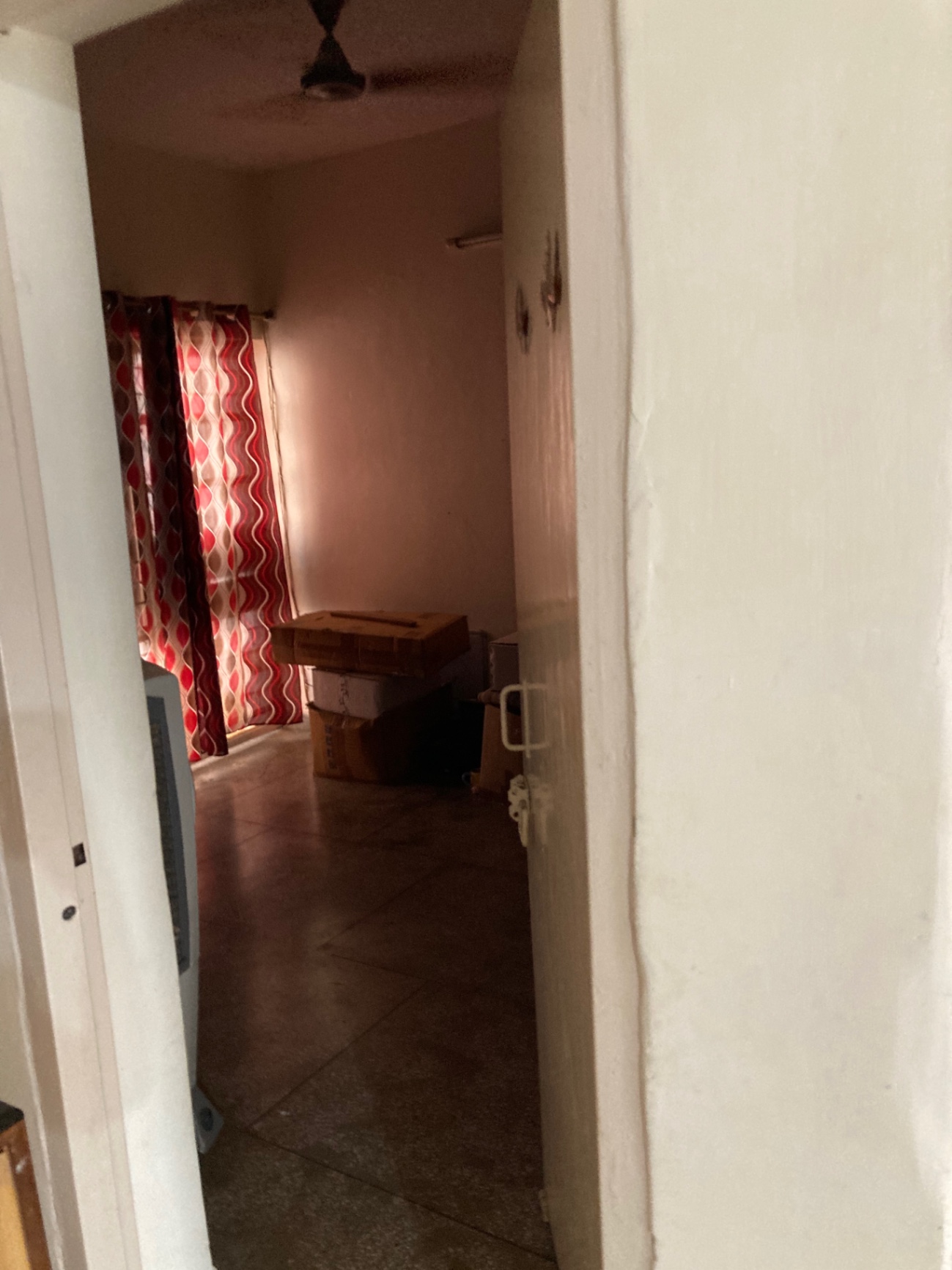 https://s3.ap-south-1.amazonaws.com/fmr.prod.media/uaipx-1684504571625-02637
