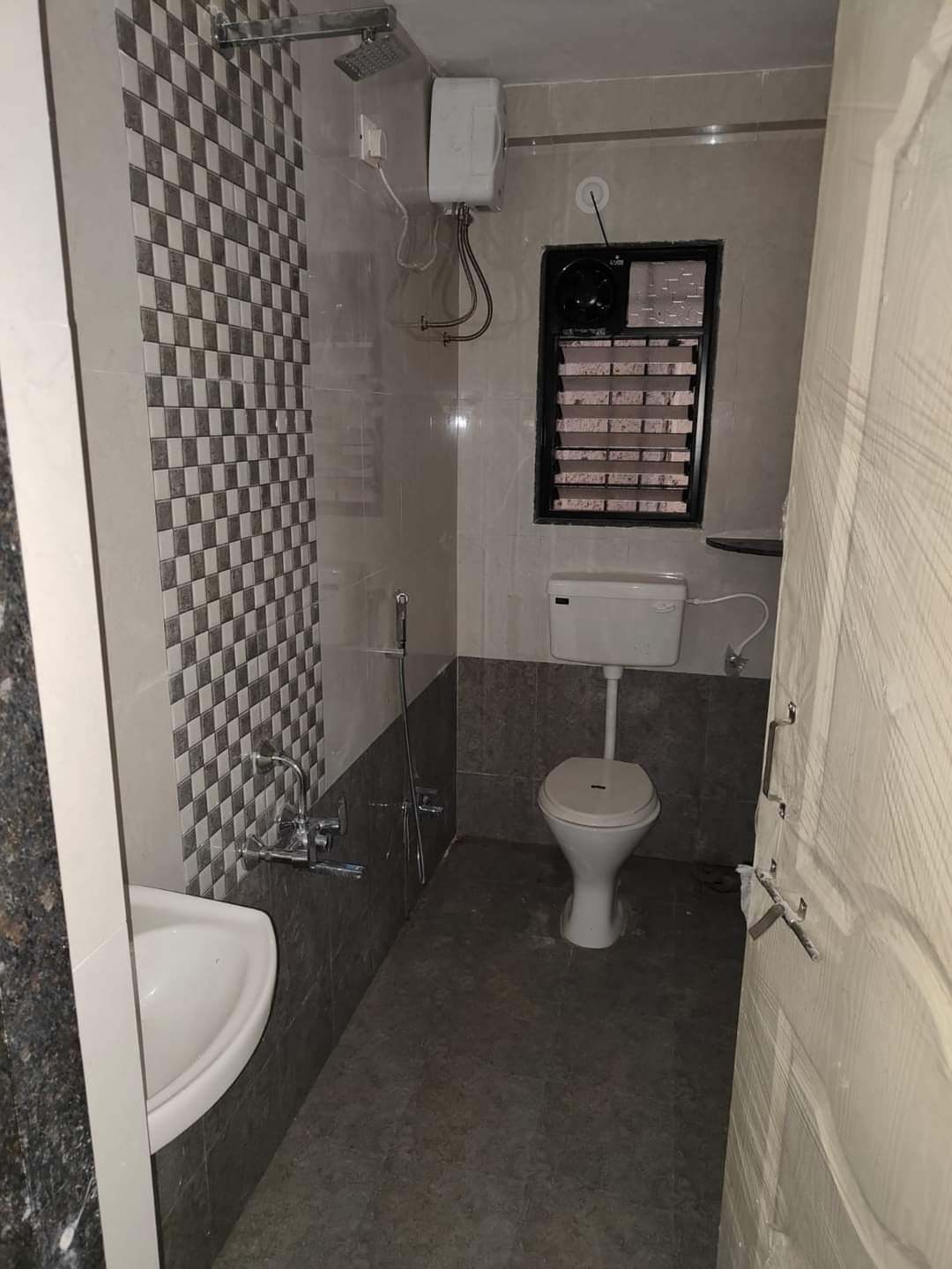https://s3.ap-south-1.amazonaws.com/fmr.prod.media/upukq-1698469543922-17052