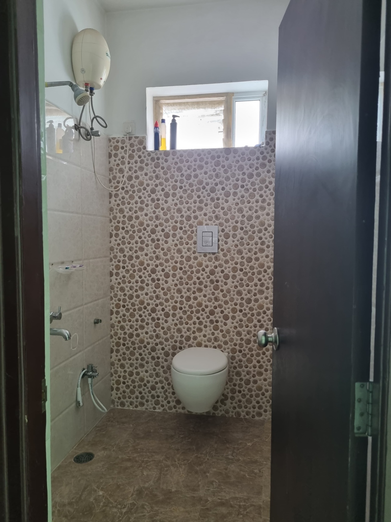 https://s3.ap-south-1.amazonaws.com/fmr.prod.media/uuzft-1699986387486-10546