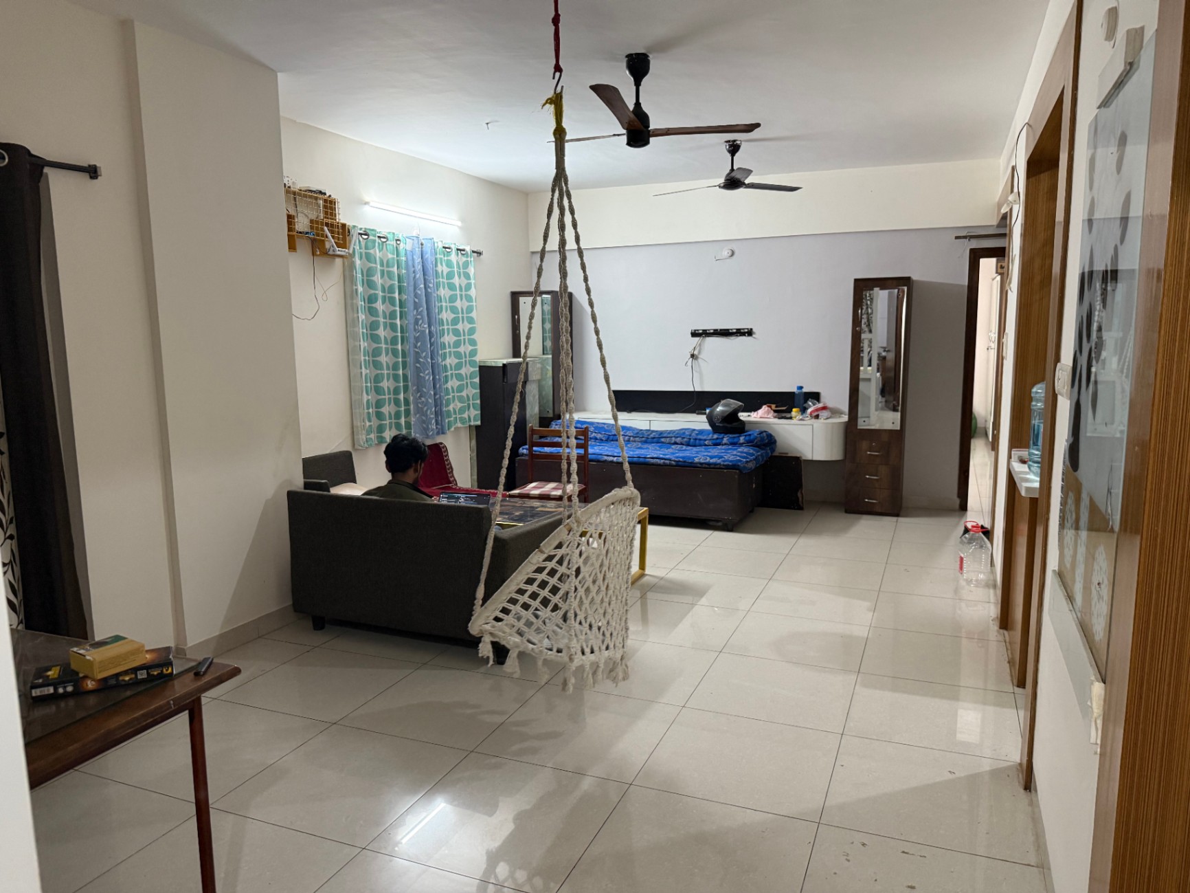 https://s3.ap-south-1.amazonaws.com/fmr.prod.media/uvyur-1740151476809-86071