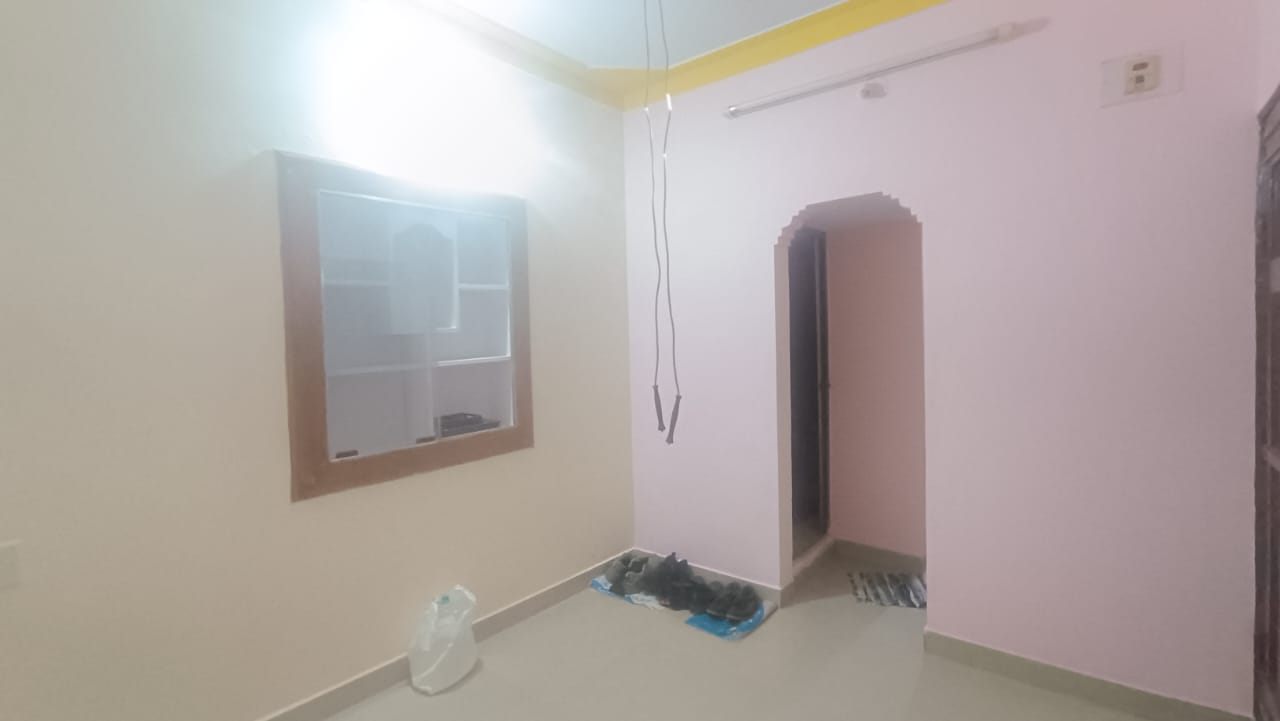 https://s3.ap-south-1.amazonaws.com/fmr.prod.media/uvzad-1742922623014-77482