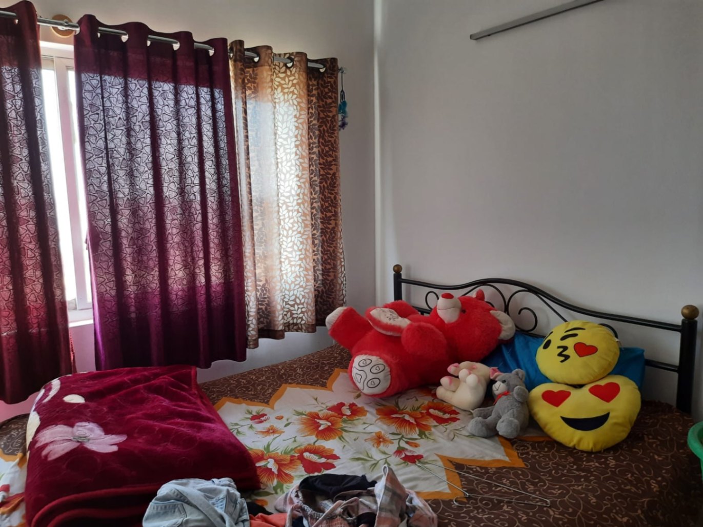https://s3.ap-south-1.amazonaws.com/fmr.prod.media/uyodh-1681030083697-83368