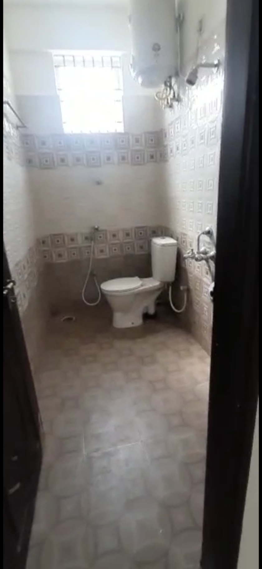 https://s3.ap-south-1.amazonaws.com/fmr.prod.media/vgfvw-1685462433075-65782