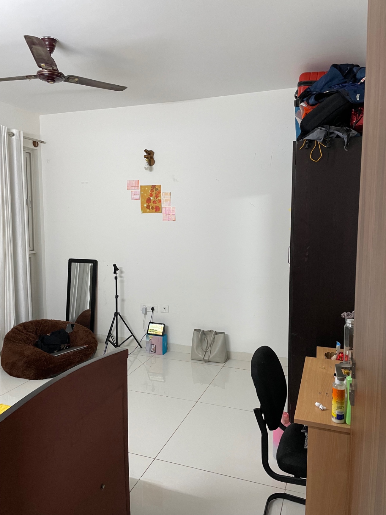 https://s3.ap-south-1.amazonaws.com/fmr.prod.media/wvrcd-1689610492132-50008
