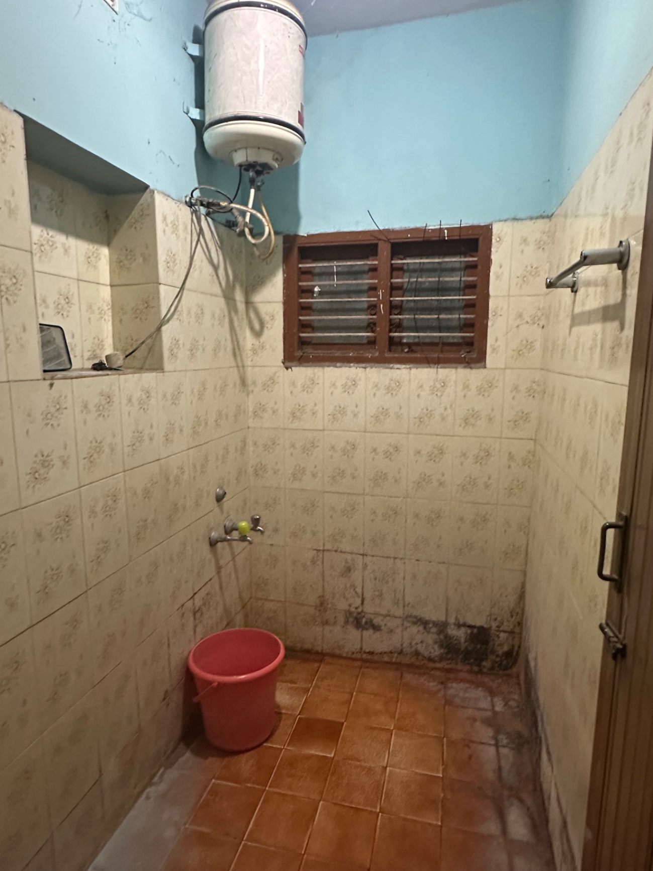 https://s3.ap-south-1.amazonaws.com/fmr.prod.media/wzdwo-1737469261276-43437