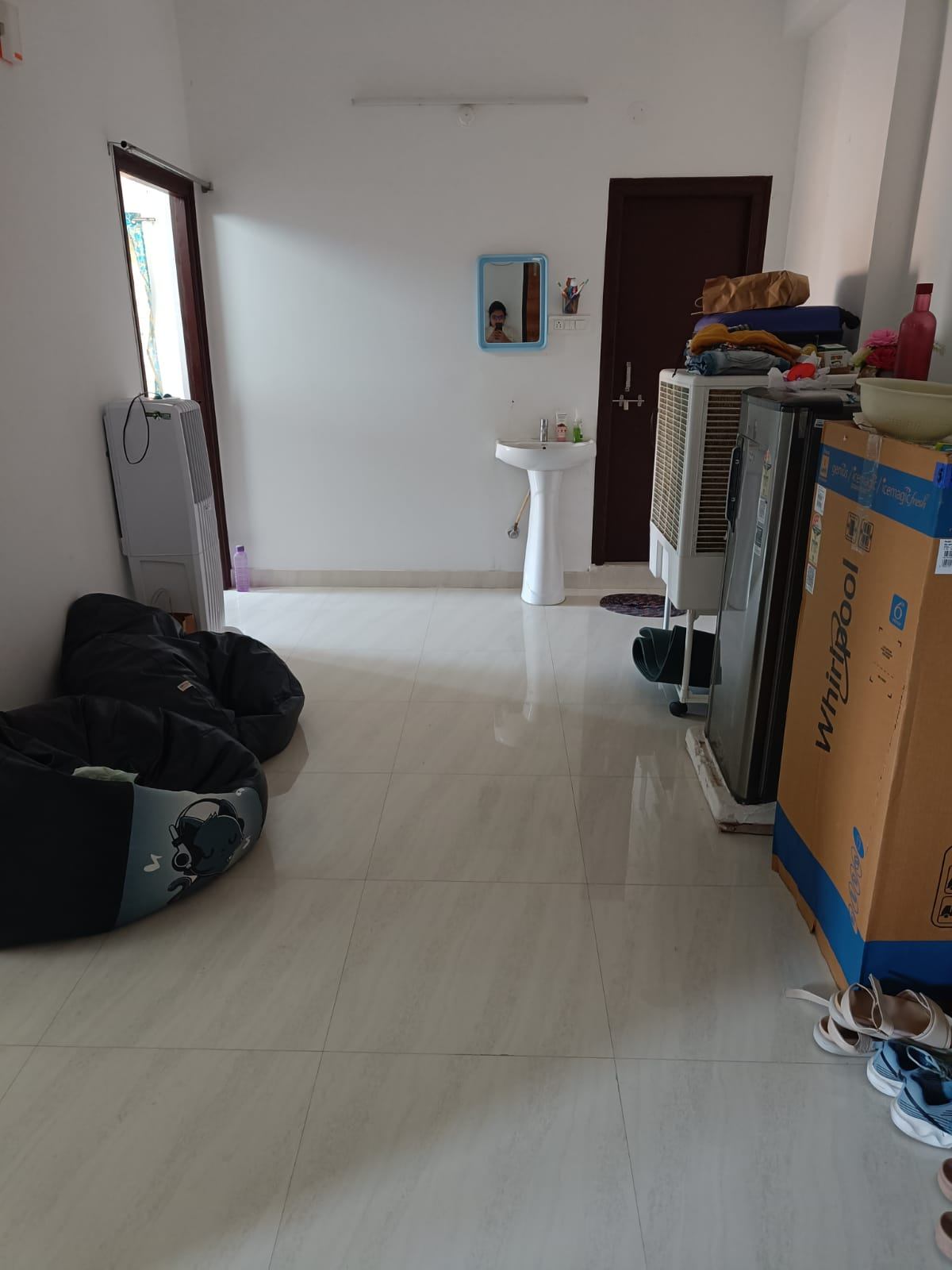 https://s3.ap-south-1.amazonaws.com/fmr.prod.media/xdapo-1736595574032-66007