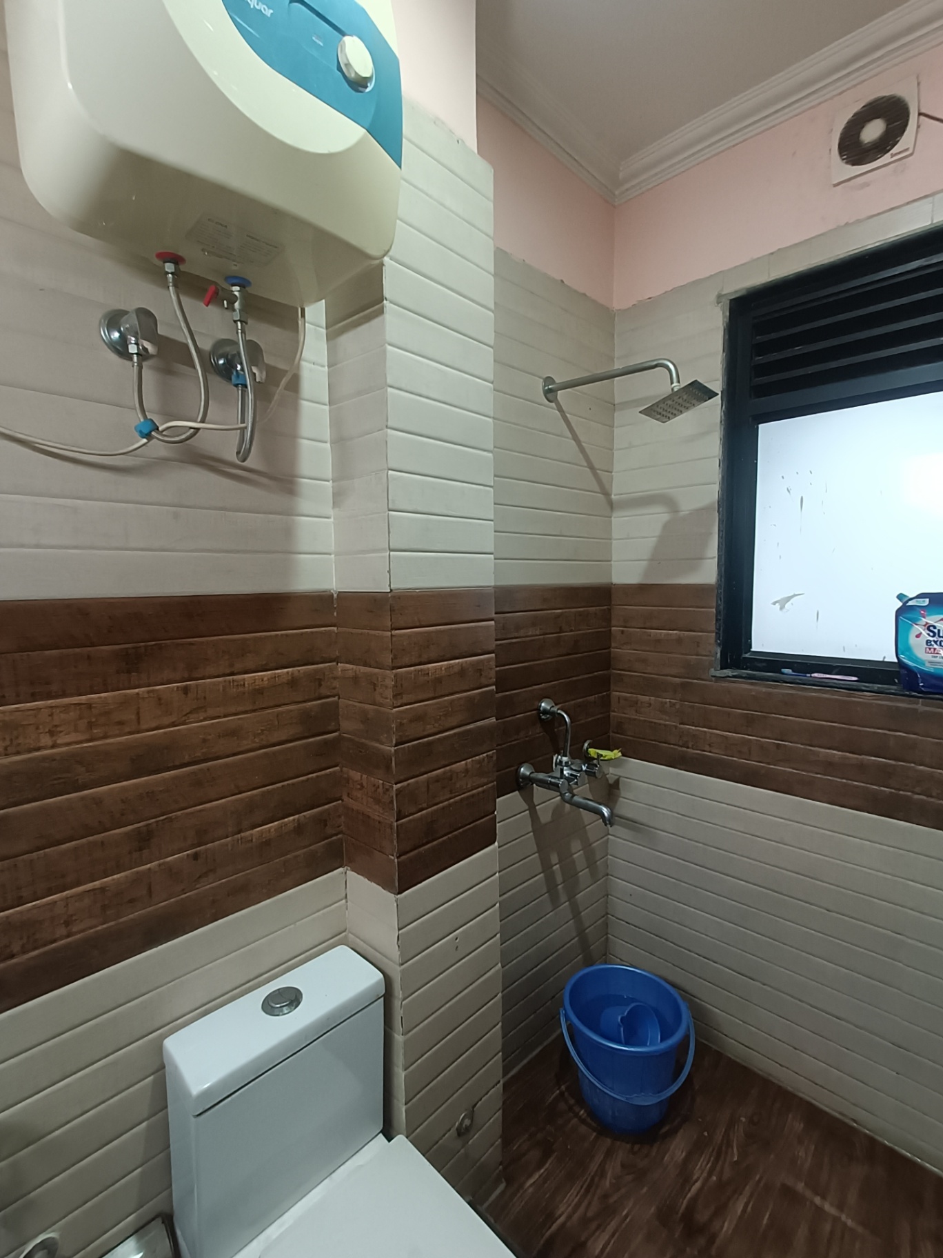 https://s3.ap-south-1.amazonaws.com/fmr.prod.media/xdvnp-1751101985943-58568