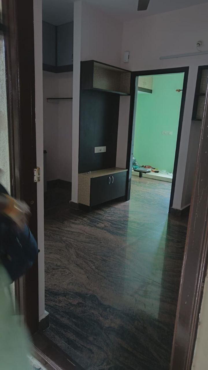 https://s3.ap-south-1.amazonaws.com/fmr.prod.media/xgieu-1682329051885-43262