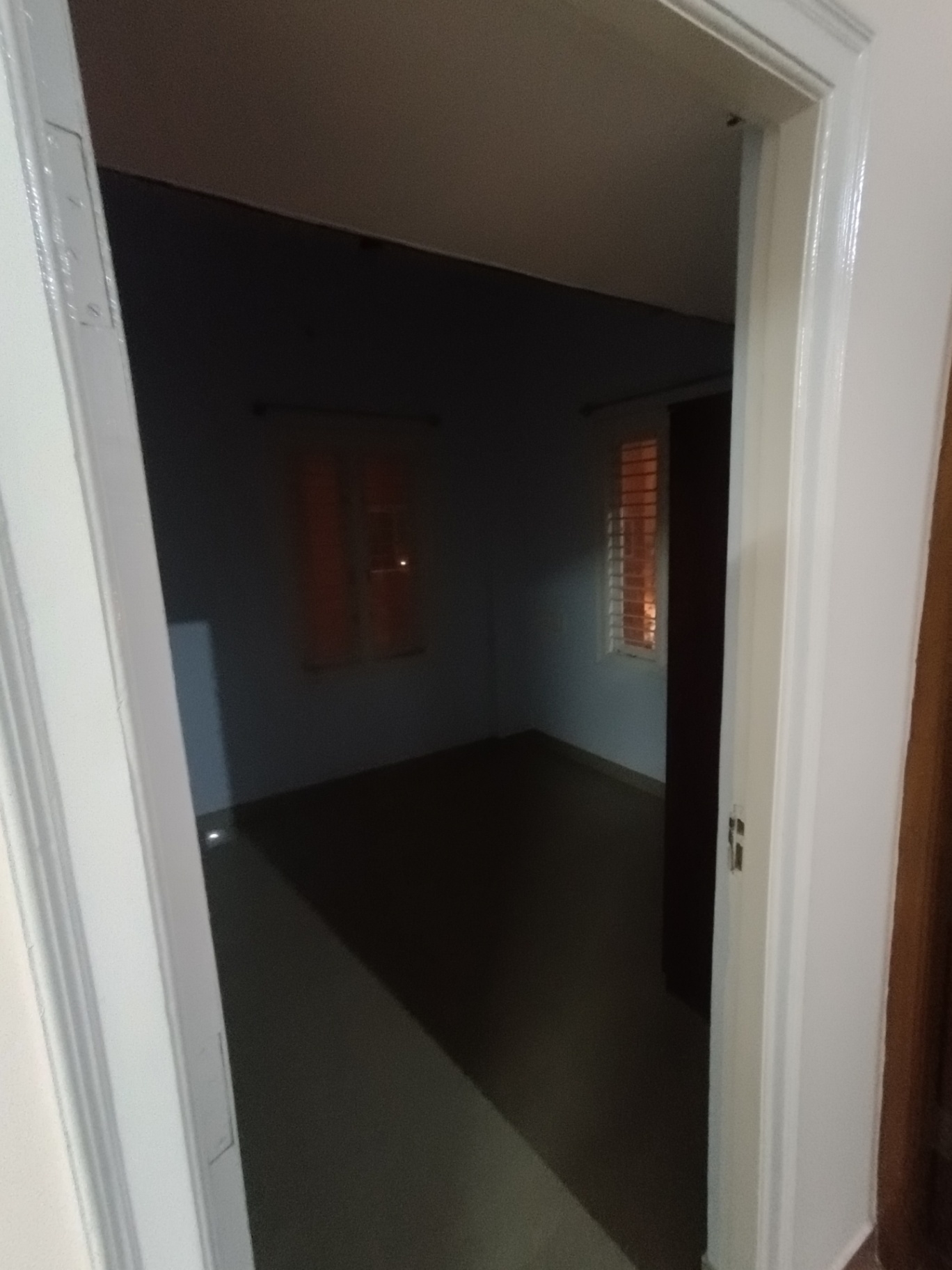 https://s3.ap-south-1.amazonaws.com/fmr.prod.media/ybvwe-1738784035934-84775
