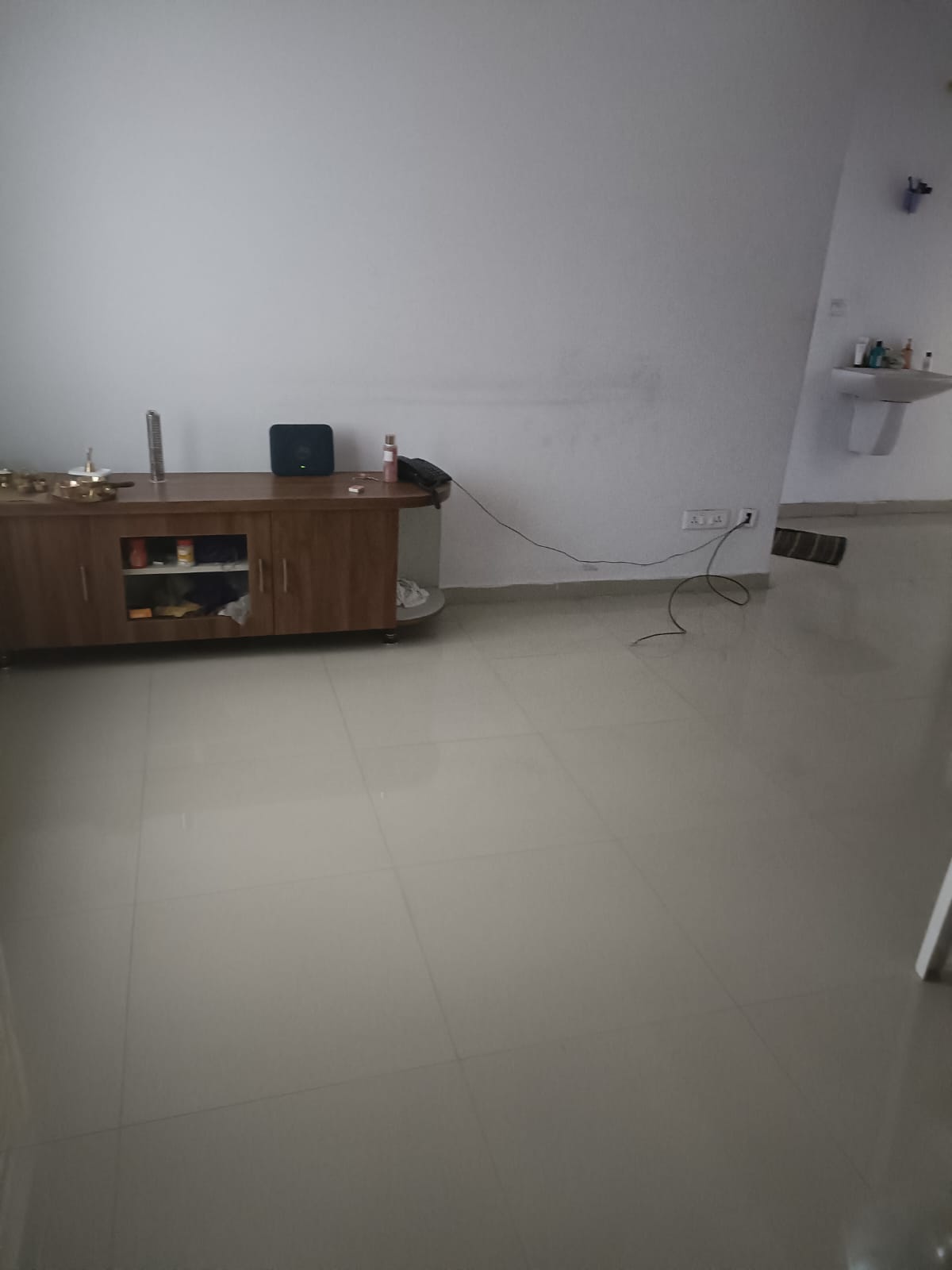 https://s3.ap-south-1.amazonaws.com/fmr.prod.media/ygowb-1706199883787-36514.jpg