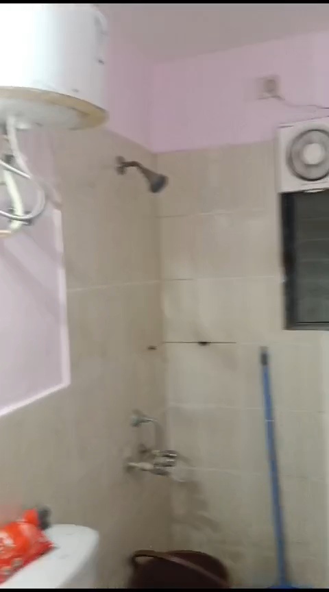 https://s3.ap-south-1.amazonaws.com/fmr.prod.media/yvlij-1741800779882-21325