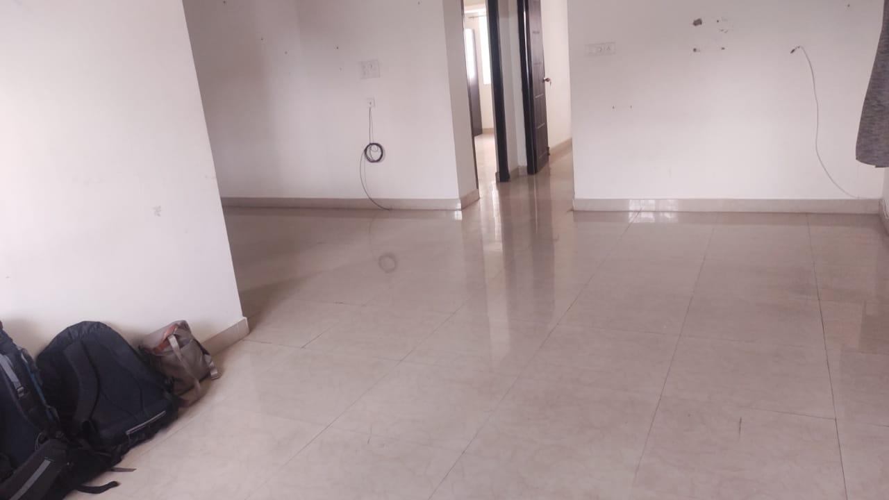 https://s3.ap-south-1.amazonaws.com/fmr.prod.media/yzxjs-1758823504673-58102