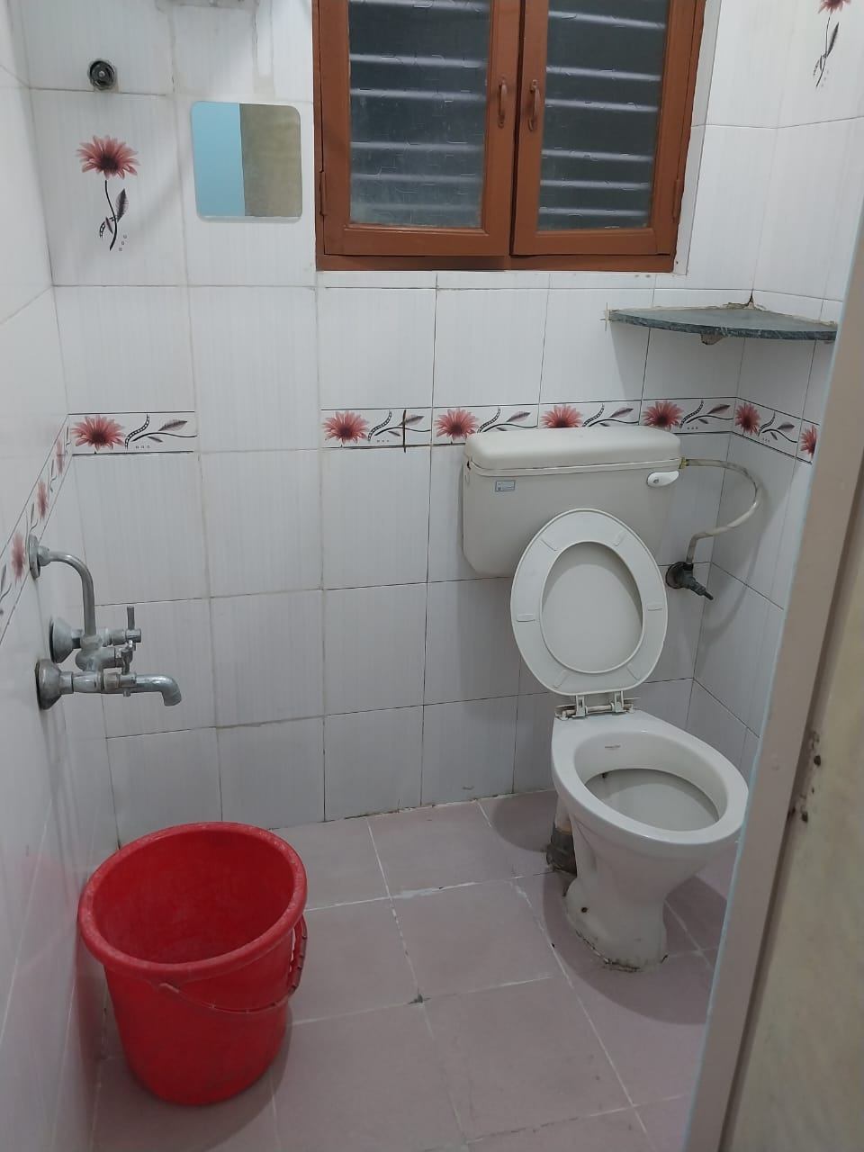 https://s3.ap-south-1.amazonaws.com/fmr.prod.media/zhedl-1713077965826-42041