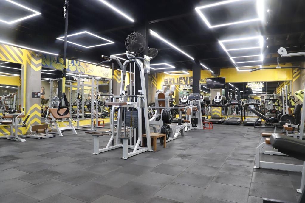 Fitness Warehouse photo 5