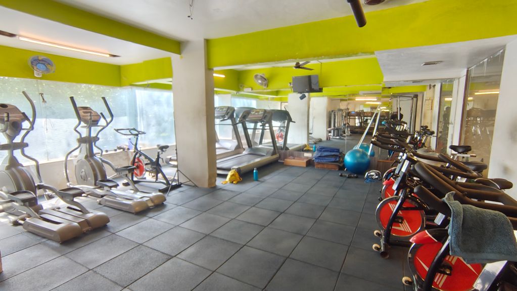16 Hour Gym photo 5