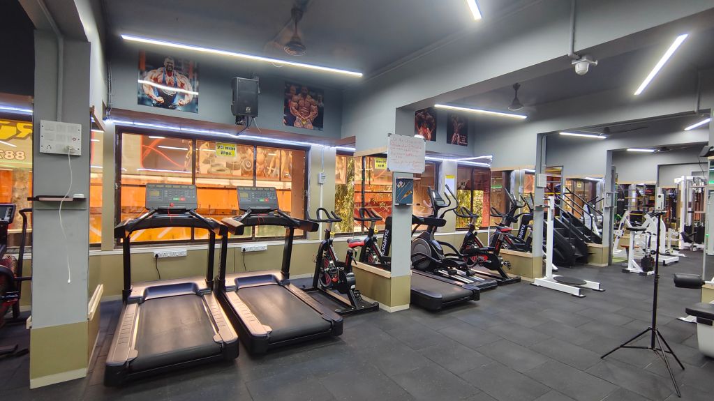 VFour9 Gym photo 5