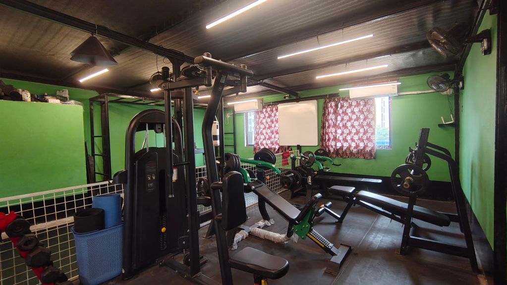 One 7 Gymnasium photo 6