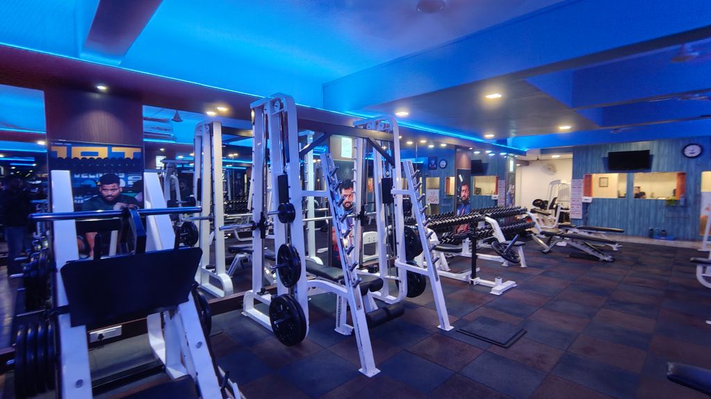 Mumbai Fitness Club photo 7
