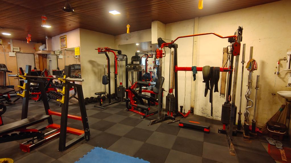 Iron Universal Gym