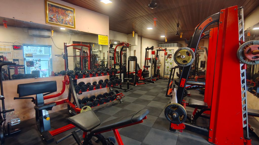 Iron Universal Gym photo 5