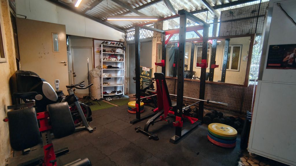 Iron Universal Gym photo 8