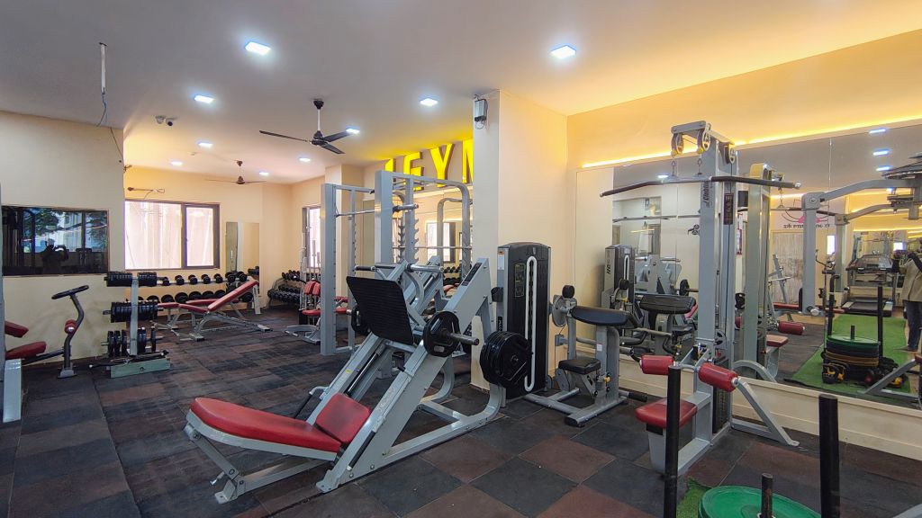 1 Gym photo 6