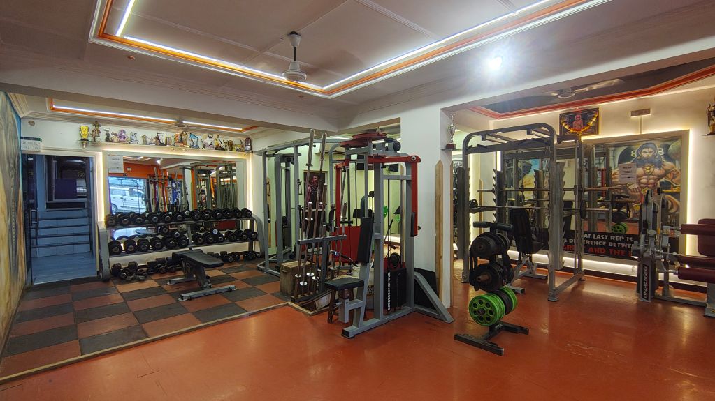 Kartik's Fitness World