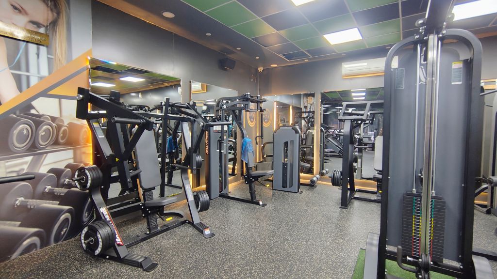 Iron Den Gym photo 10