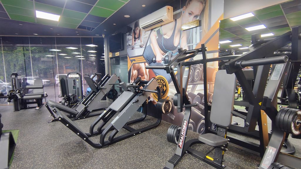 Iron Den Gym photo 11