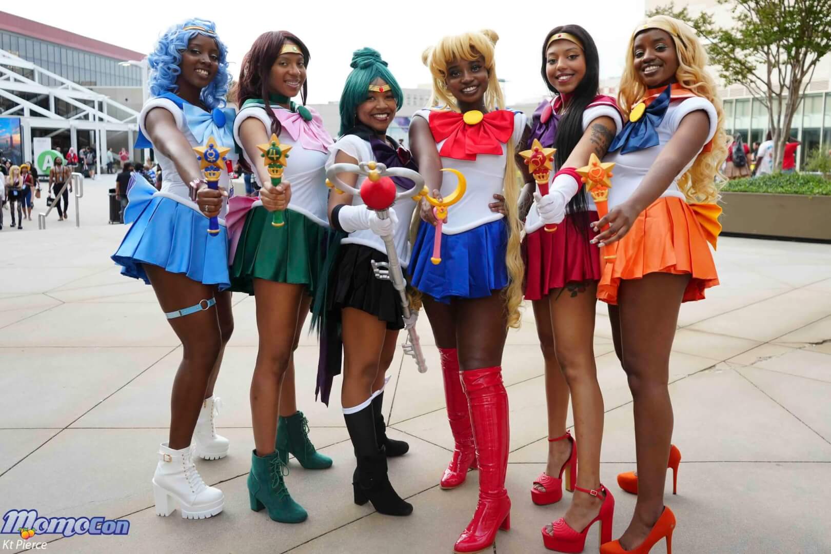 MomoCon Logo