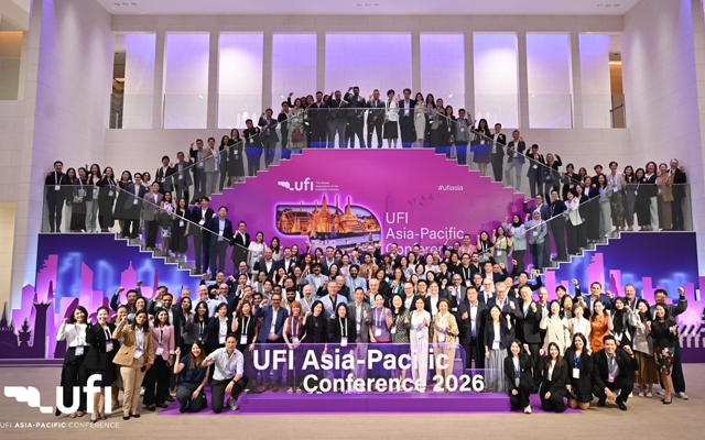 Organizing Committee of the Shanghai Exhibition of Essence Fragrance and Essential Oil Logo